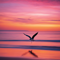 Una golondrina volando alto  en un atardecer en tonos rosa y naranja con mar y una golondrina volando alto